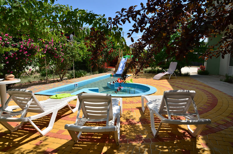 Усадьба под Евпаторией “Дом Роз” Частный пансионат Заозерного - Дом Роз